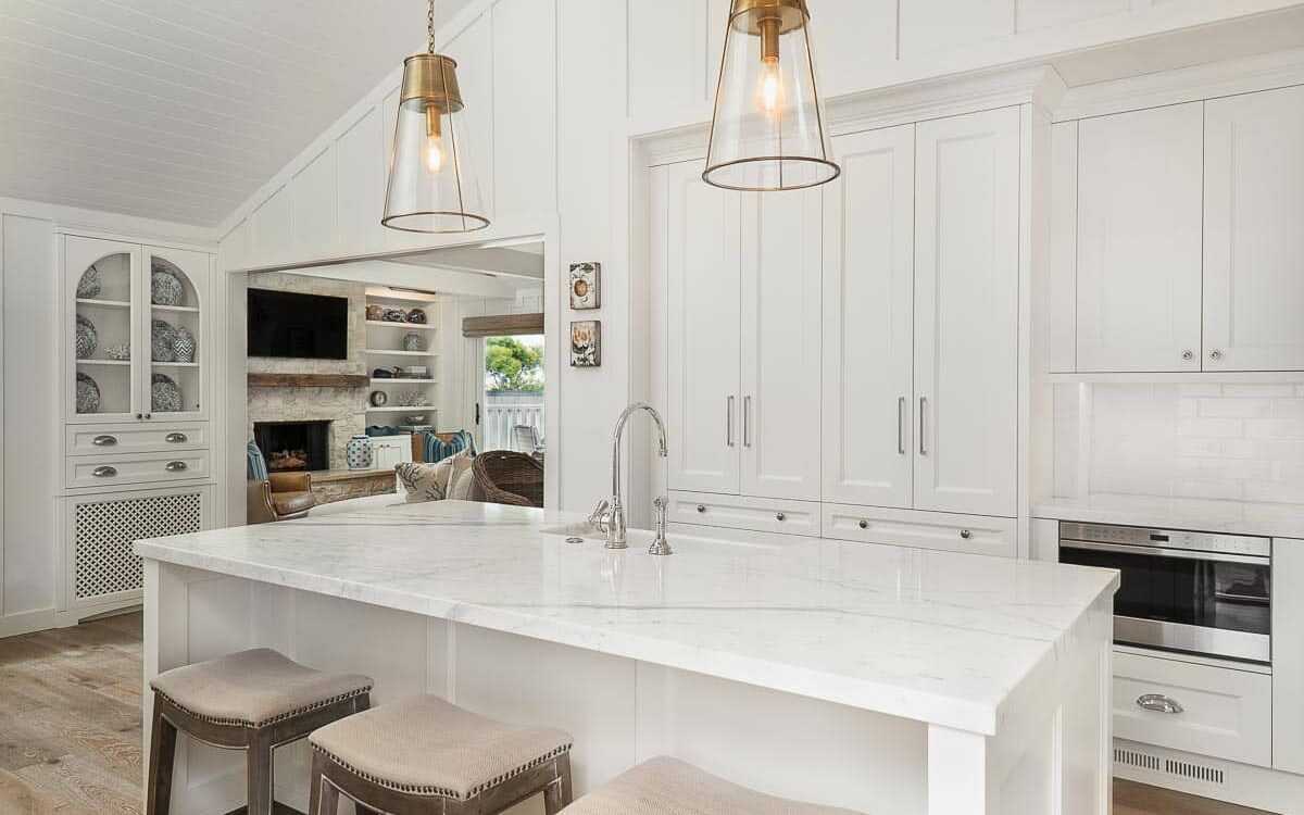 Carmel By the Sea_Kitchen Remodel_Transitional Kitchen Design 3